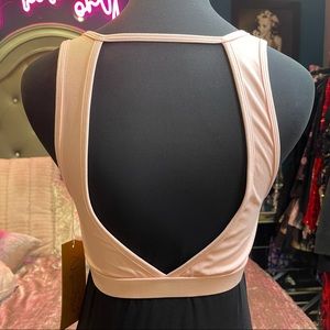 Niyama Sol Spirts Bra Size Small/Medium Color Ballet Pink